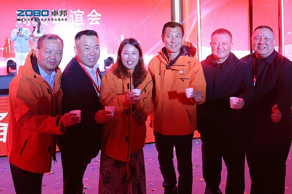 8倒相式全频音箱 8倒相式全频音箱