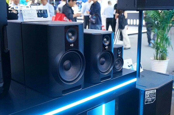 5聚焦展会盛况丨北京infocomm展 ZOBO卓邦展会第二天 热度依旧不减 好评如潮 5聚焦展会盛况丨北京infocomm展 ZOBO卓邦展会第二天 热度依旧不减 好评如潮