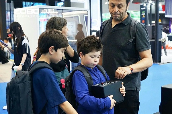 7深度技术对话,实力圈粉全场 | ZOBO卓邦广州展第三日热度攀升 7深度技术对话,实力圈粉全场 | ZOBO卓邦广州展第三日热度攀升